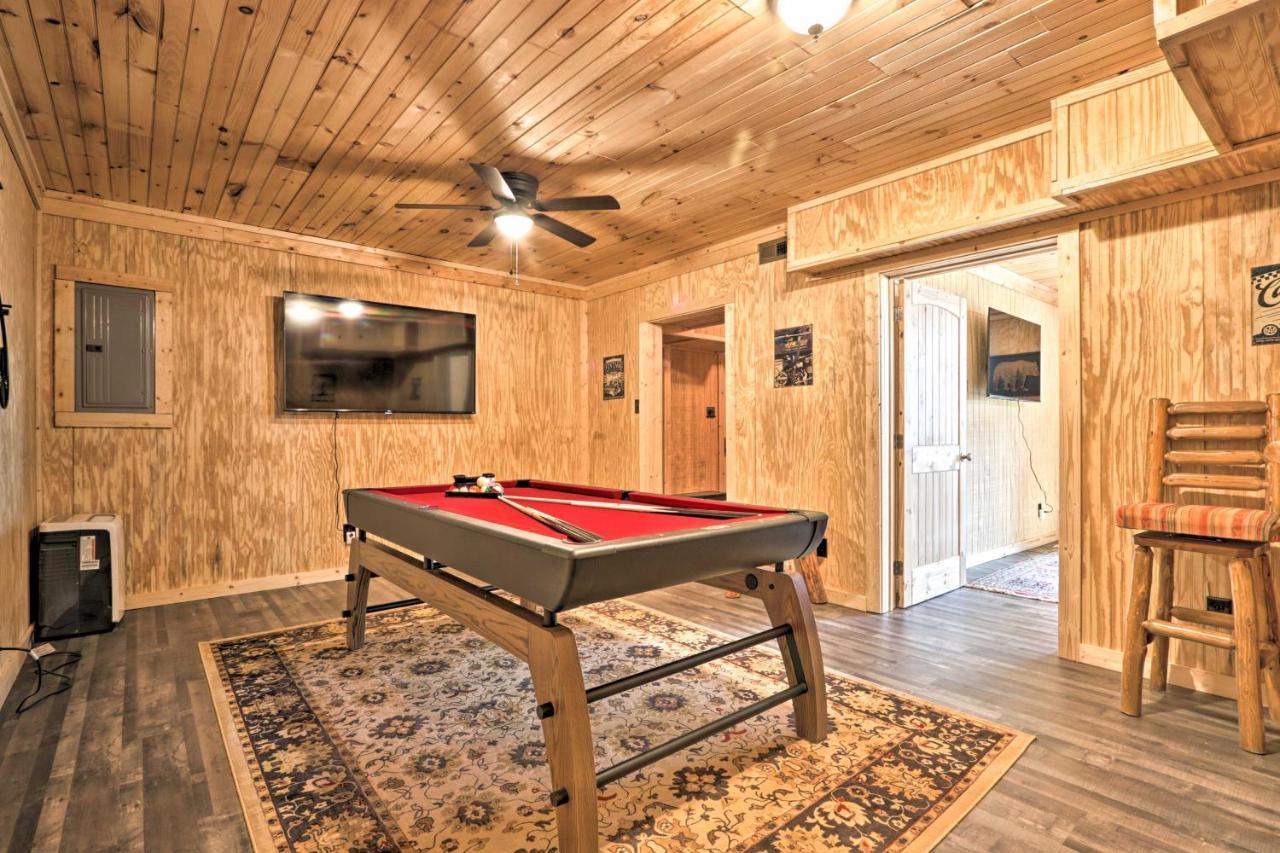 Gatlinburg Cabin With Loft And Game Room 1 Mi To Town Экстерьер фото