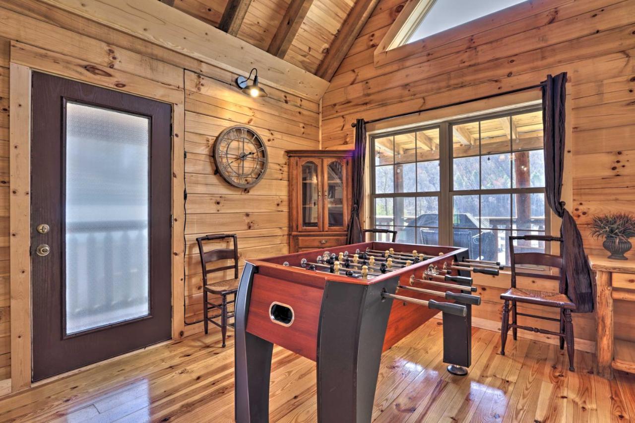 Gatlinburg Cabin With Loft And Game Room 1 Mi To Town Экстерьер фото